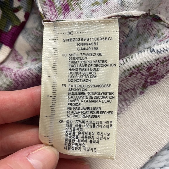 ⭐️🌸Twelve by Twelve Short Cardigan sweater dress - Picture 5 of 11